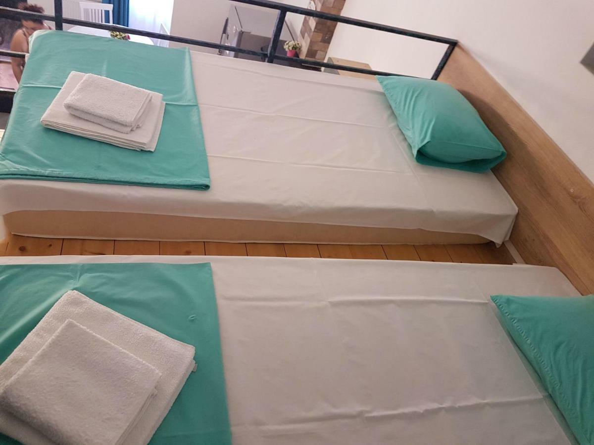 كمفورتابل إن سنترال شقة *